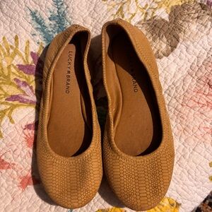 Lucky Brand Honeycomb Textured Flats